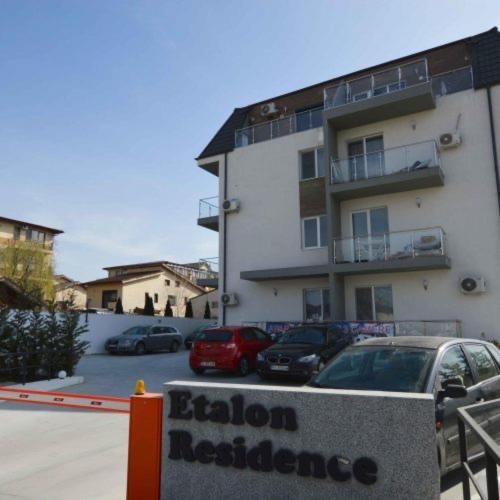 Etalon Airport Apartments オトペニ エクステリア 写真